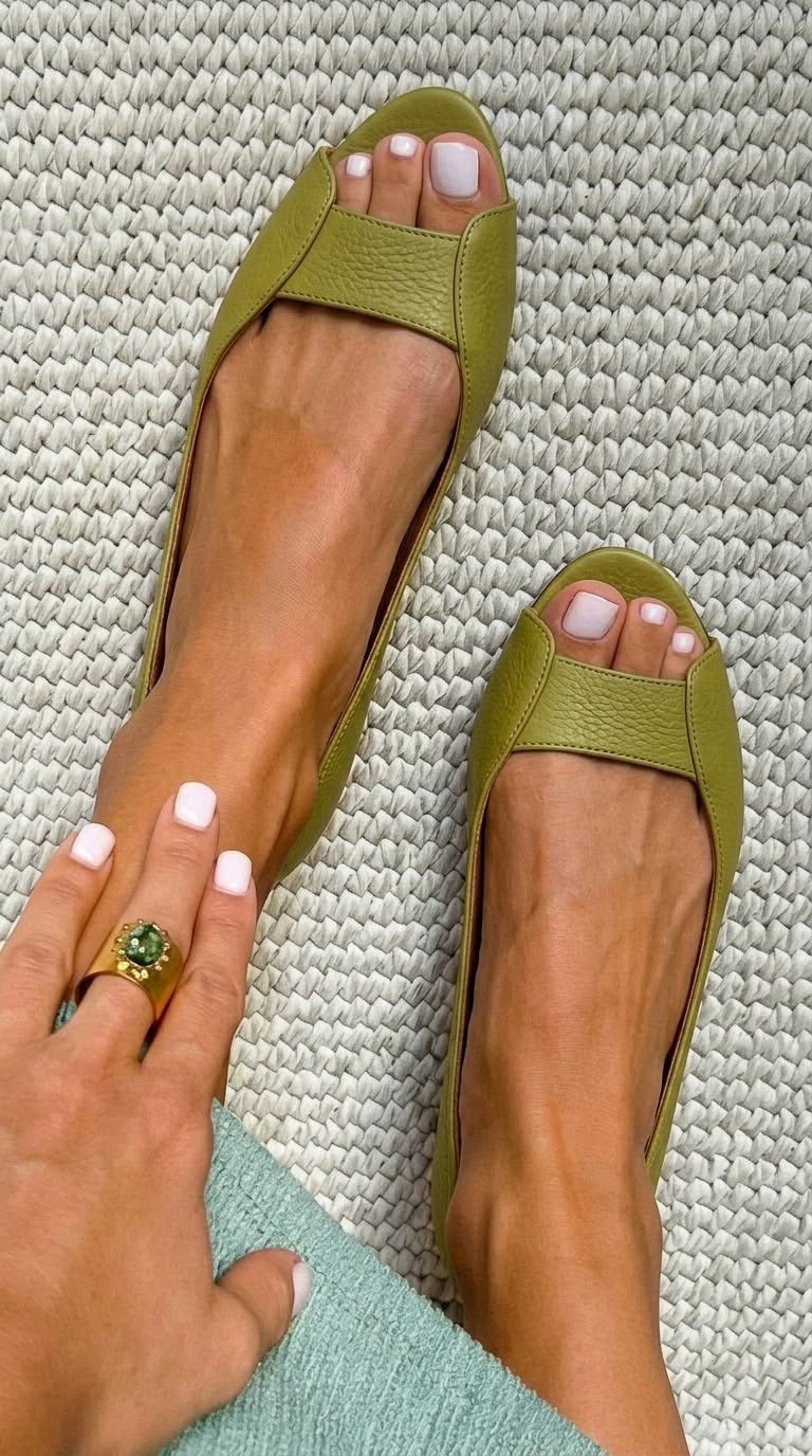 Ballerine con un aspetto metallico strutturato