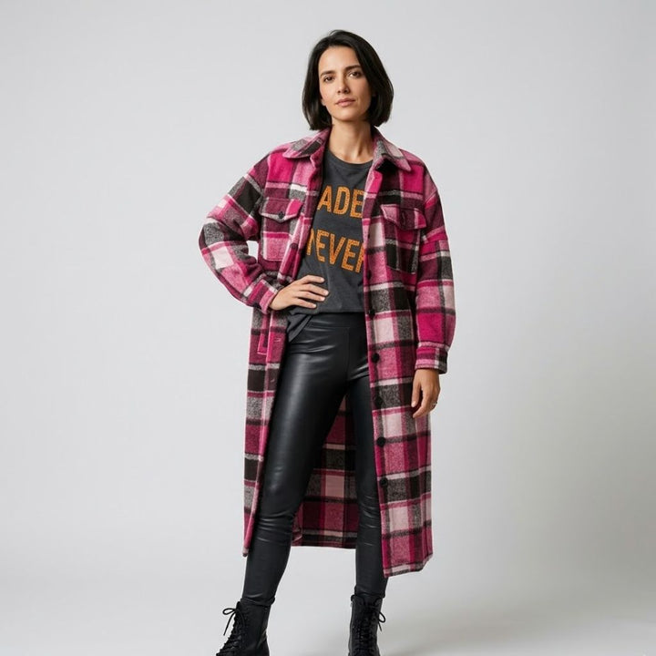 Cappotto lungo in poliestere con un motivo a quadri distintivo