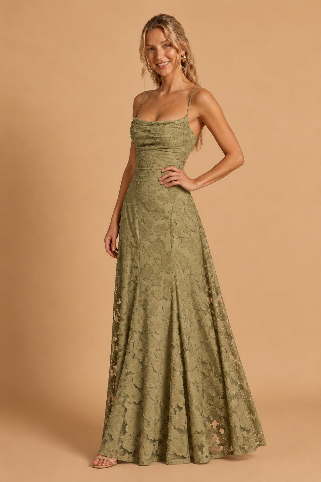 Nora | Abito maxi floreale con corpino aderente