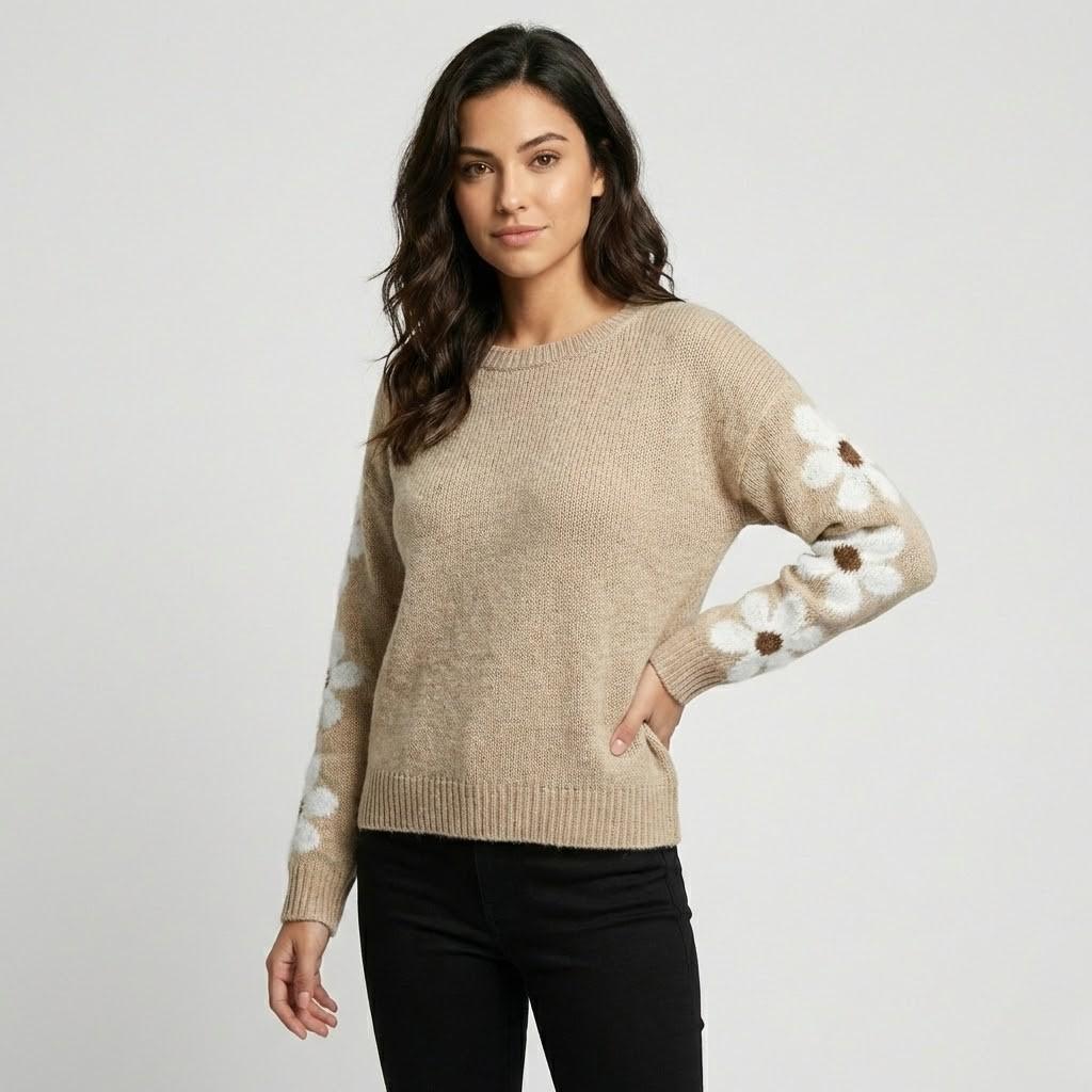 Maglione lavorato a maglia con applicazioni floreali