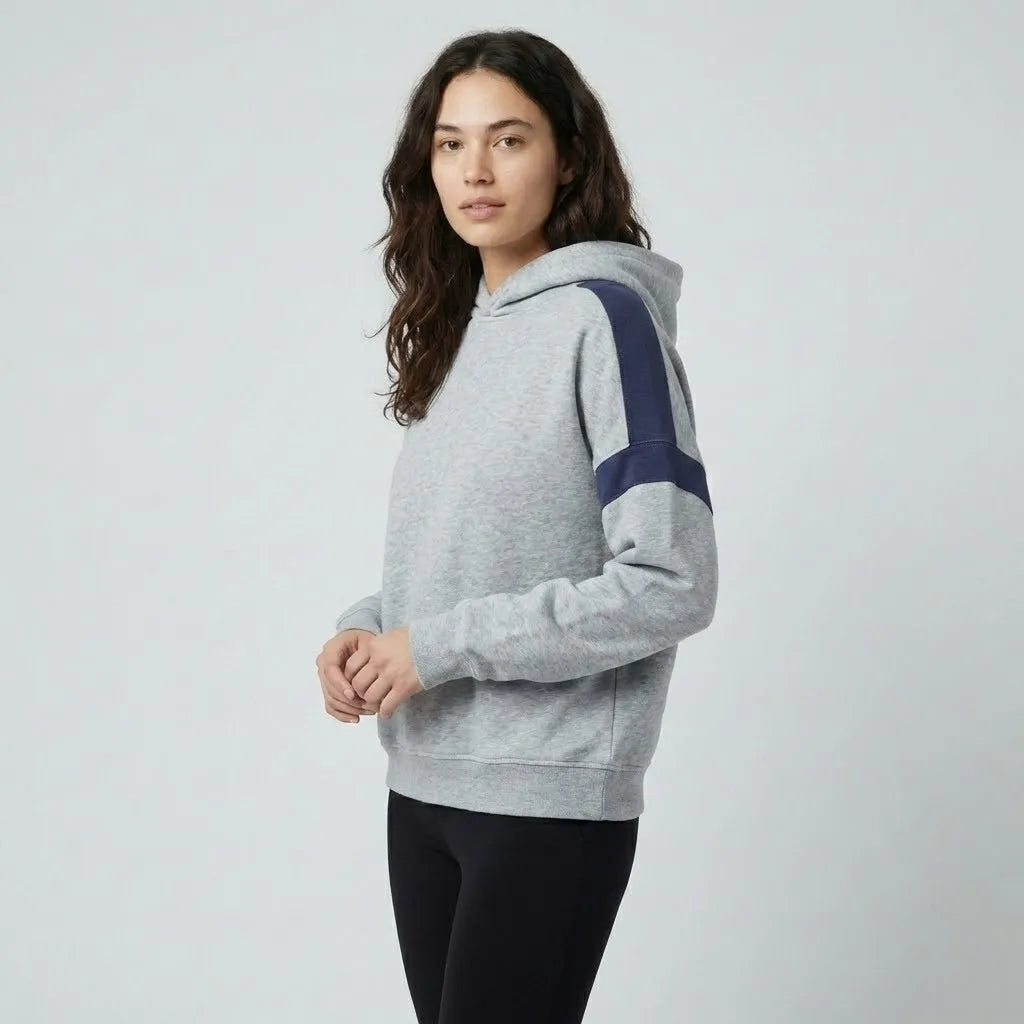 Felpa con cappuccio e vestibilità ampia