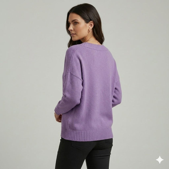 Maglione morbido a maglia con taglio ampio e scollatura a V