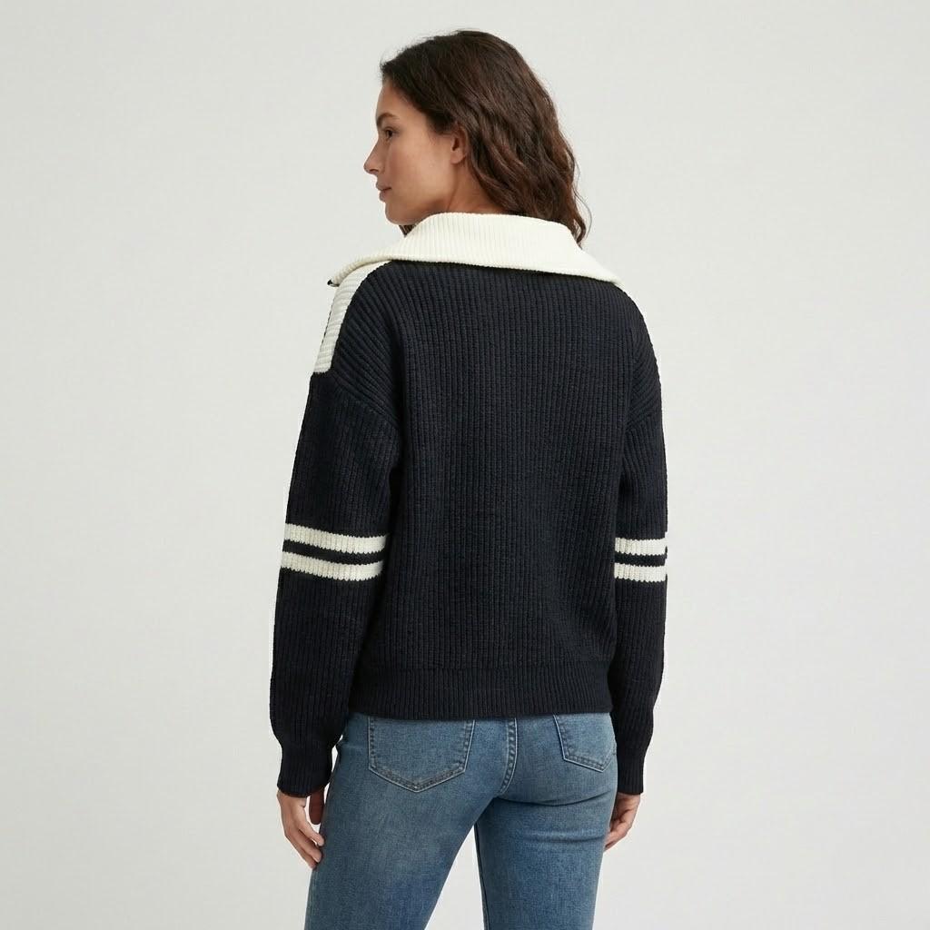 Maglione a coste con colletto a contrasto e zip a metà