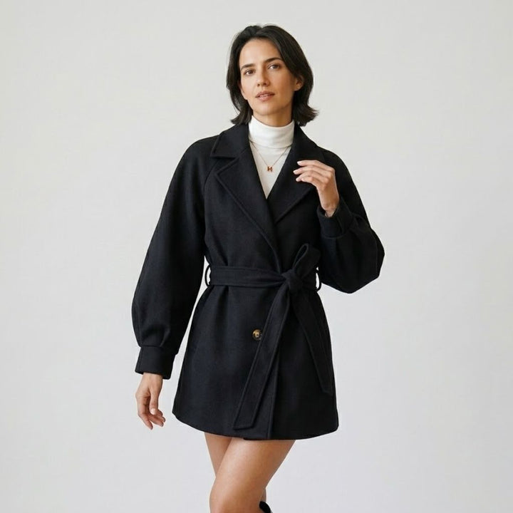 Cappotto corto in poliestere con cintura regolabile
