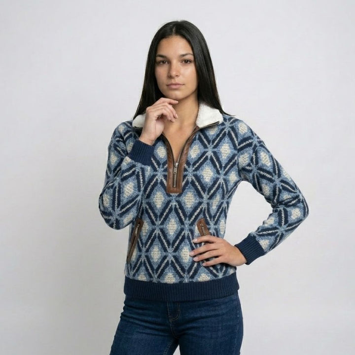 Maglione lavorato a maglia con collo alto e zip a metà