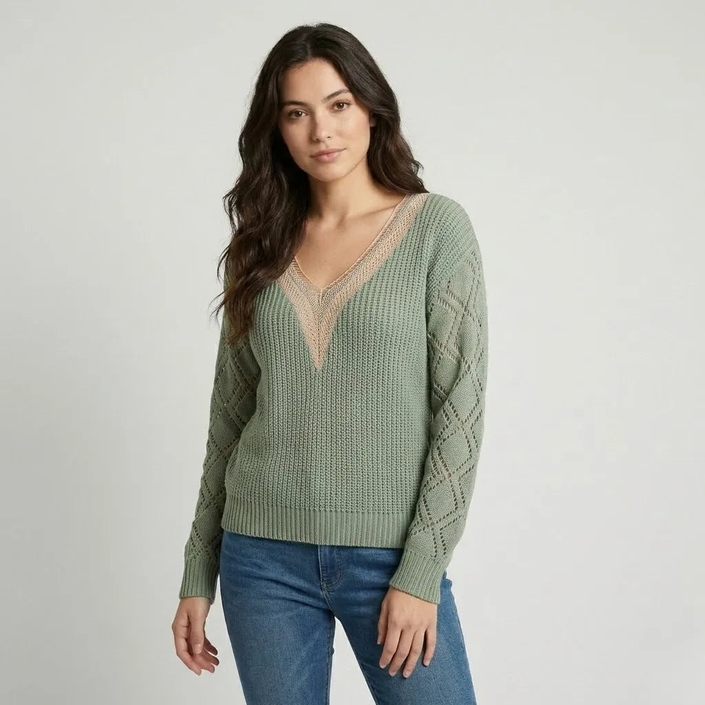 Maglione a V con taglio comodo