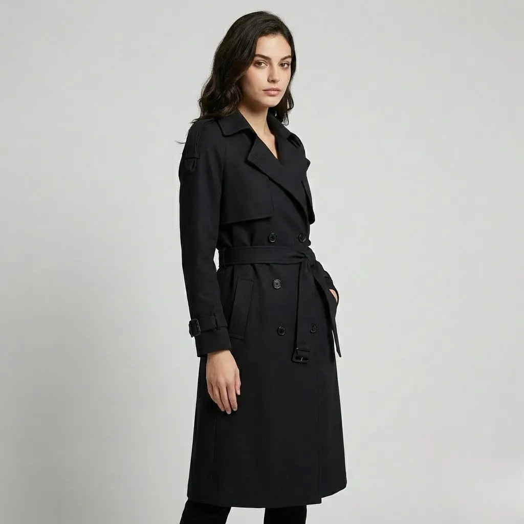 Cappotto lungo strutturato in misto cotone con taglio aderente