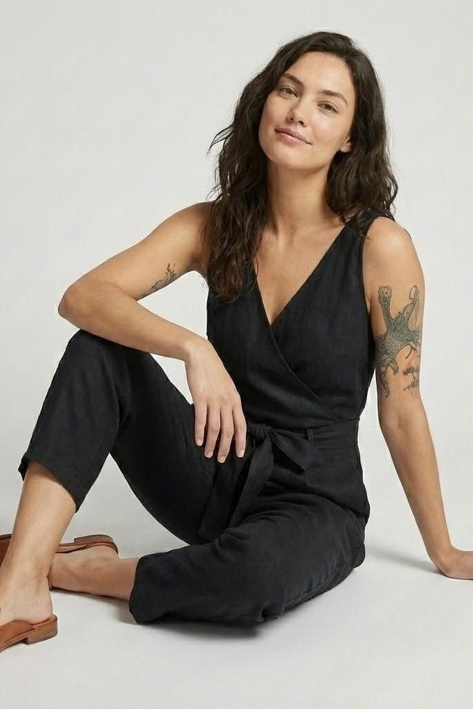 Rút | Tuta elegante con cintura e scollo a V
