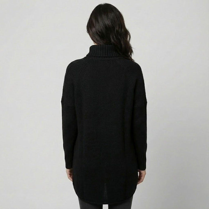 Maglione lungo e caldo in misto lana con taglio ampio e collo alto