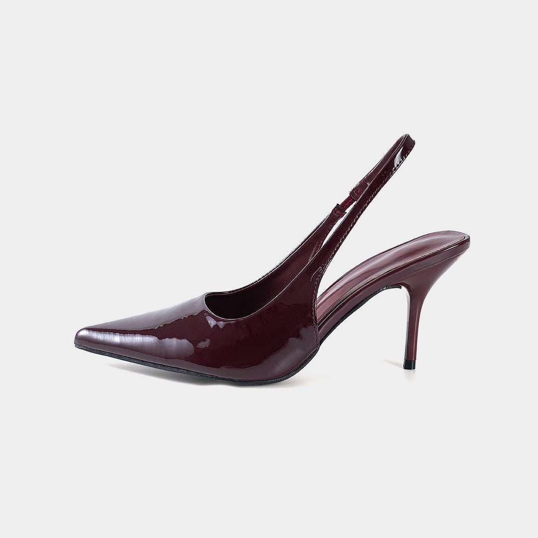 Décolleté in pelle con punta appuntita