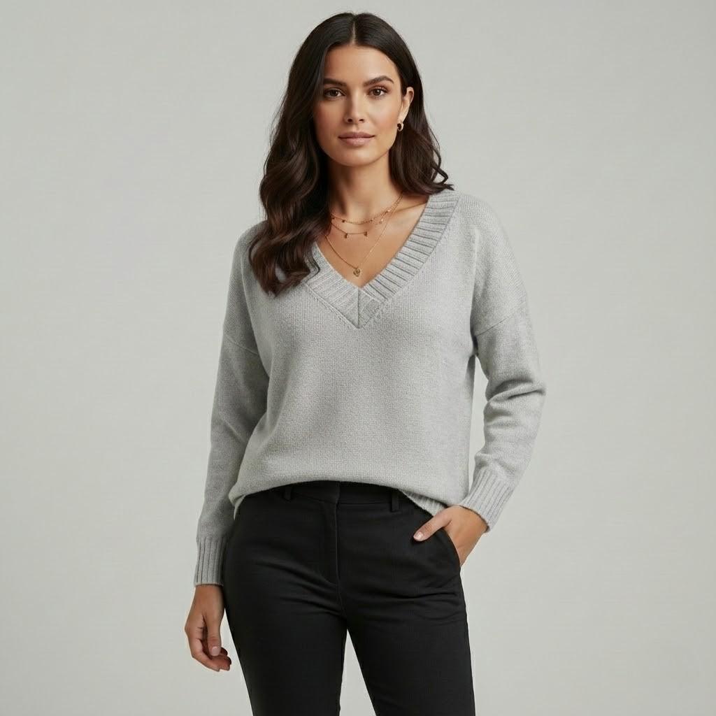 Maglione morbido a maglia con taglio ampio e scollatura a V