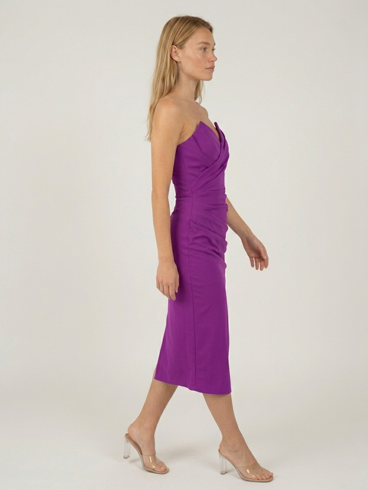 Leona | Abito elegante con dettagli delicati