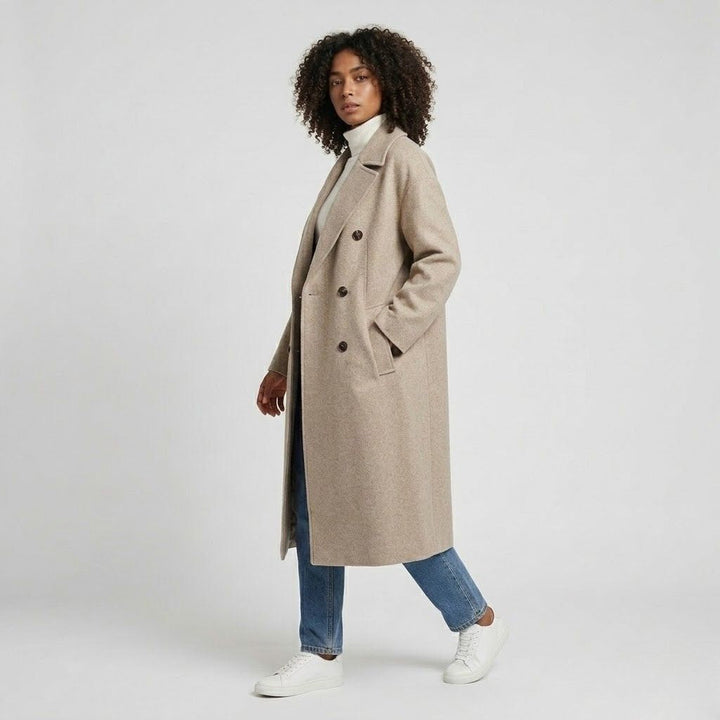Cappotto lungo ed elegante con rever classici