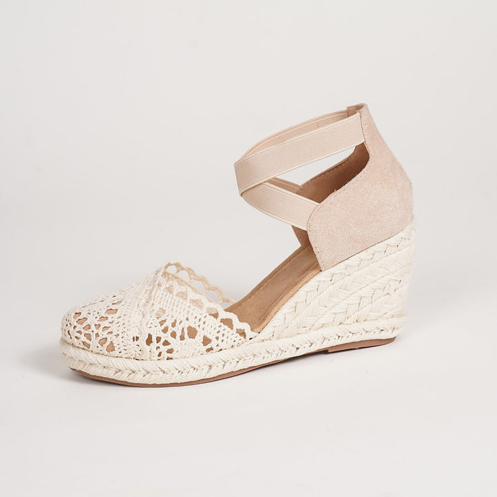 Espadrillas romantiche con zeppa
