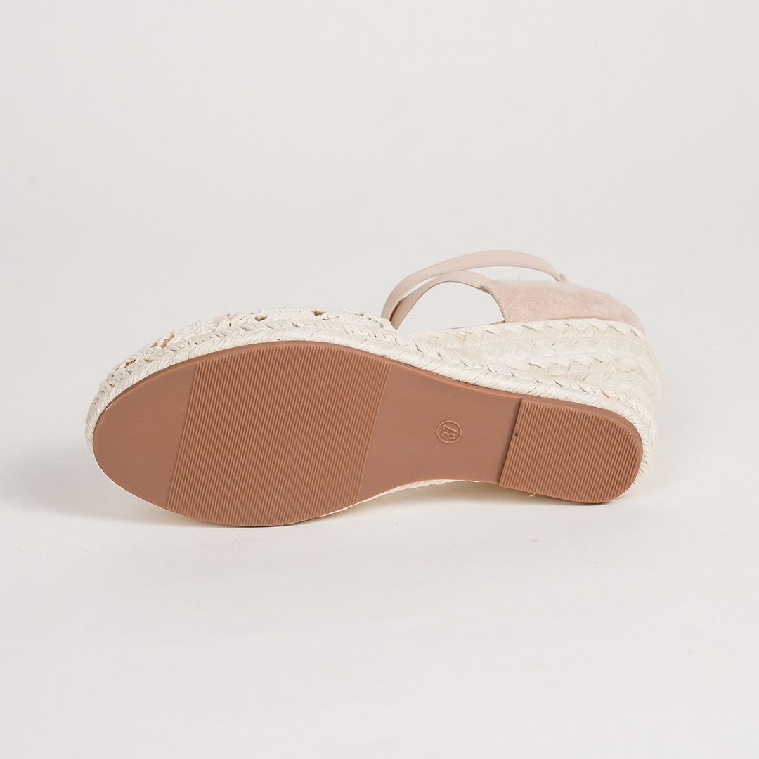 Espadrillas romantiche con zeppa