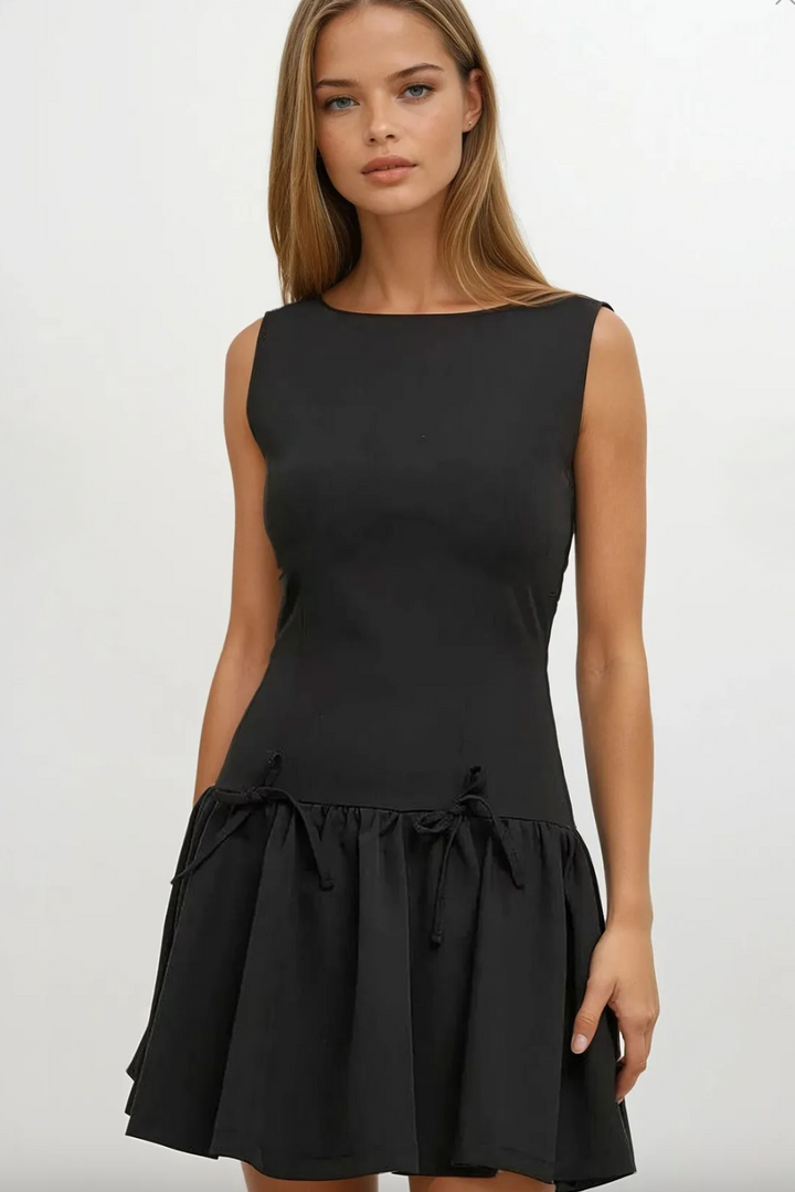 Janka | Abito elegante con silhouette sagomata