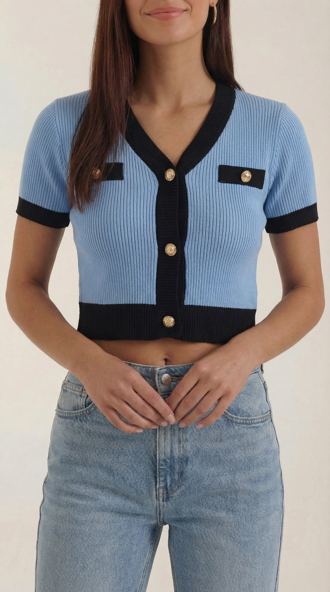 Cardigan aderente a maglia con maniche corte