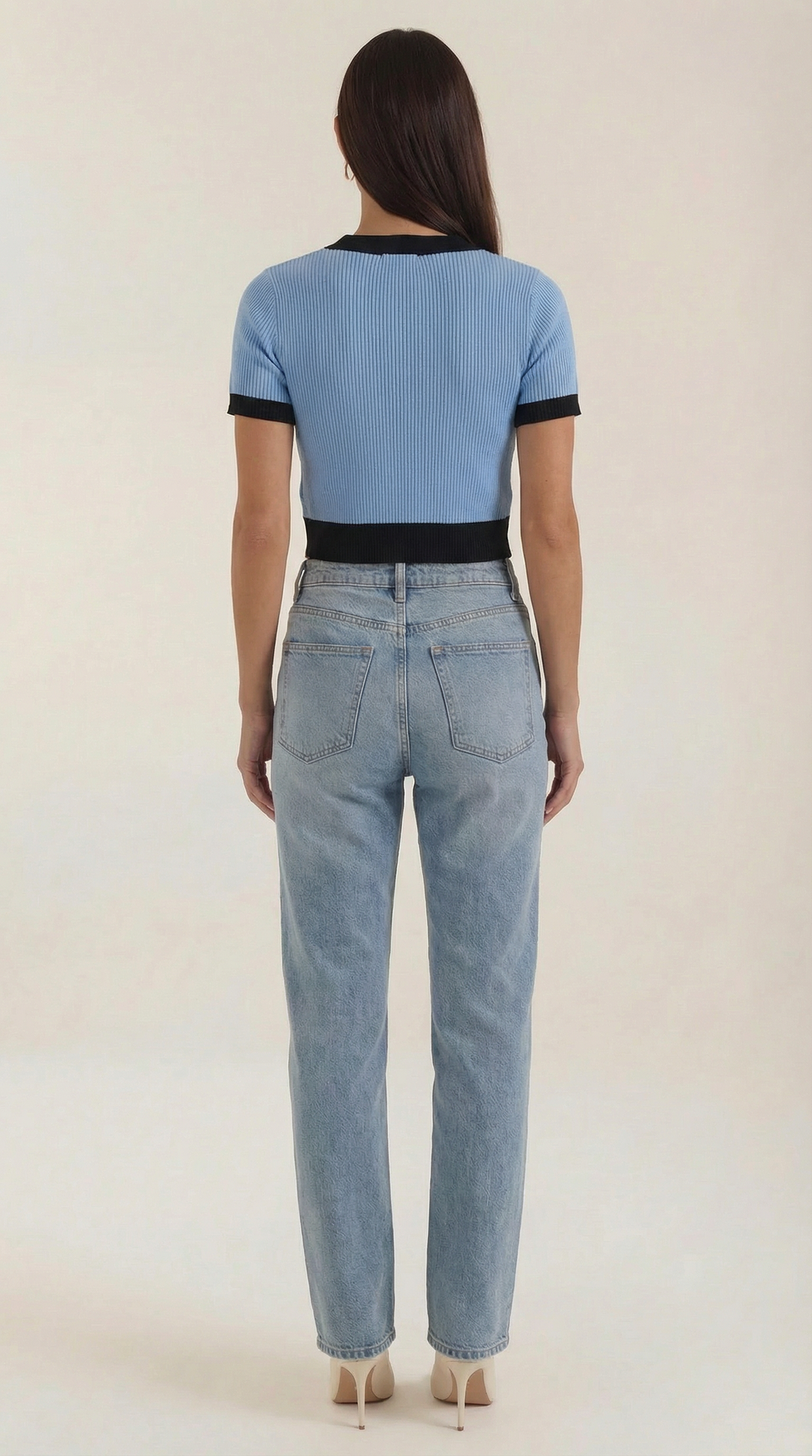 Cardigan aderente a maglia con maniche corte