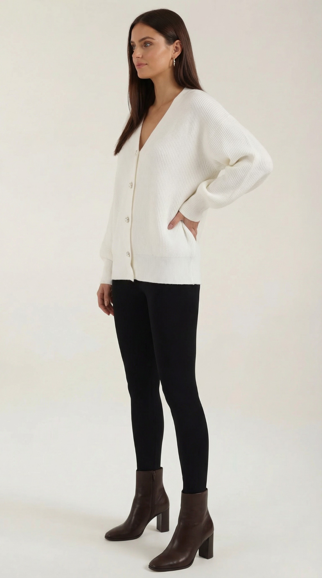 Cardigan lavorato a maglia con bottoni effetto madreperla