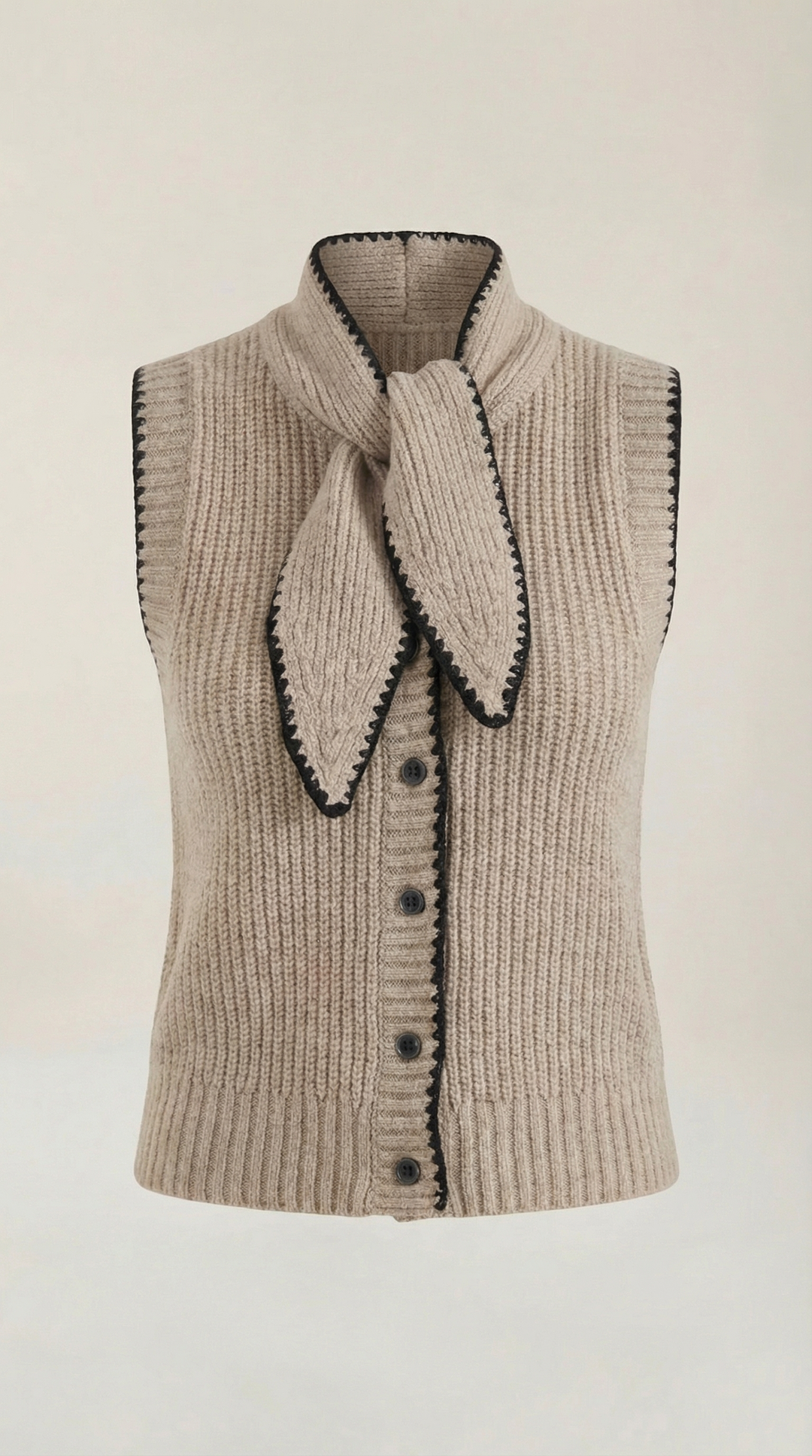 Gilet lavorato a maglia minimalista