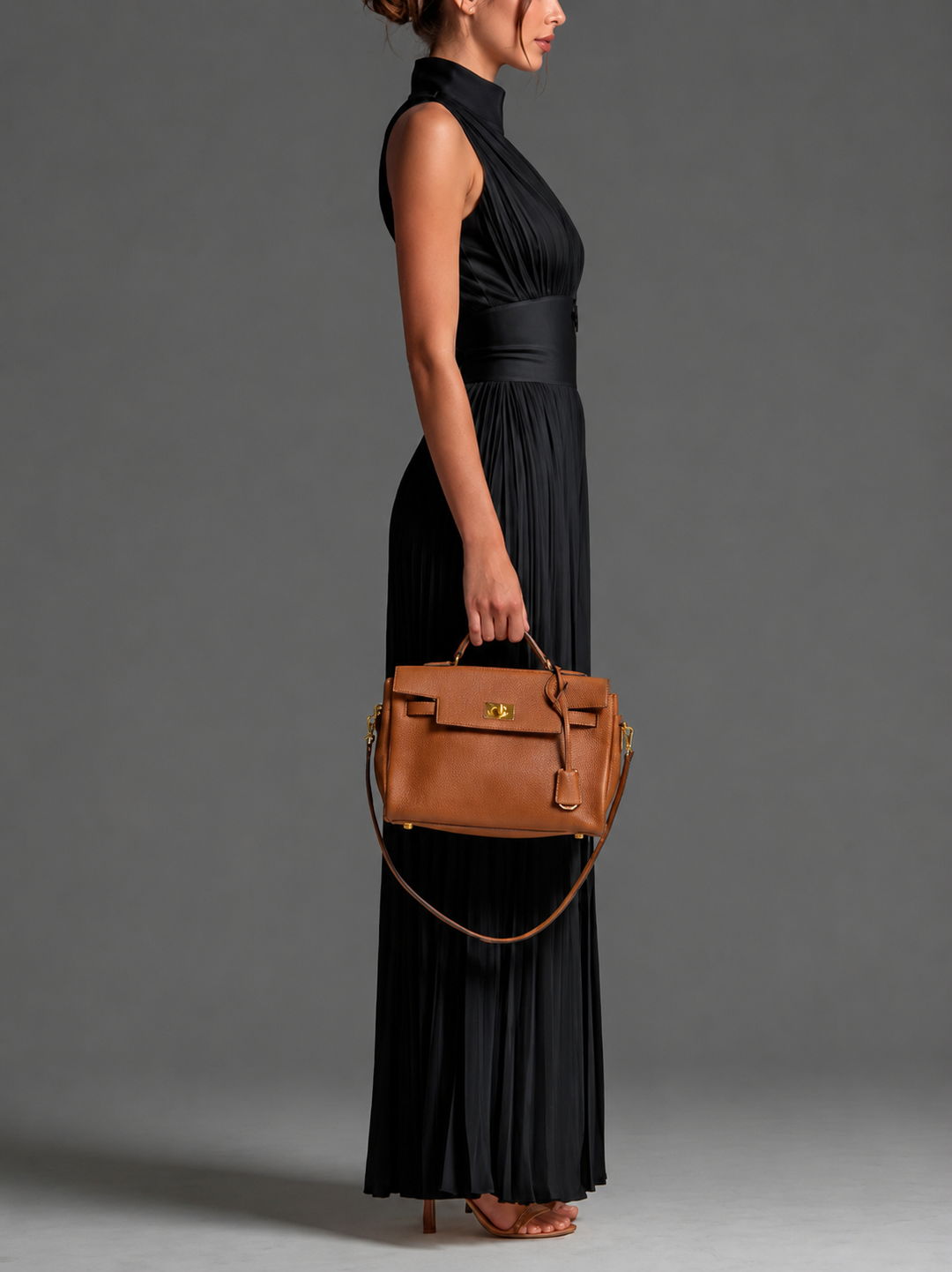 Leontína | Tuta elegante plissettata