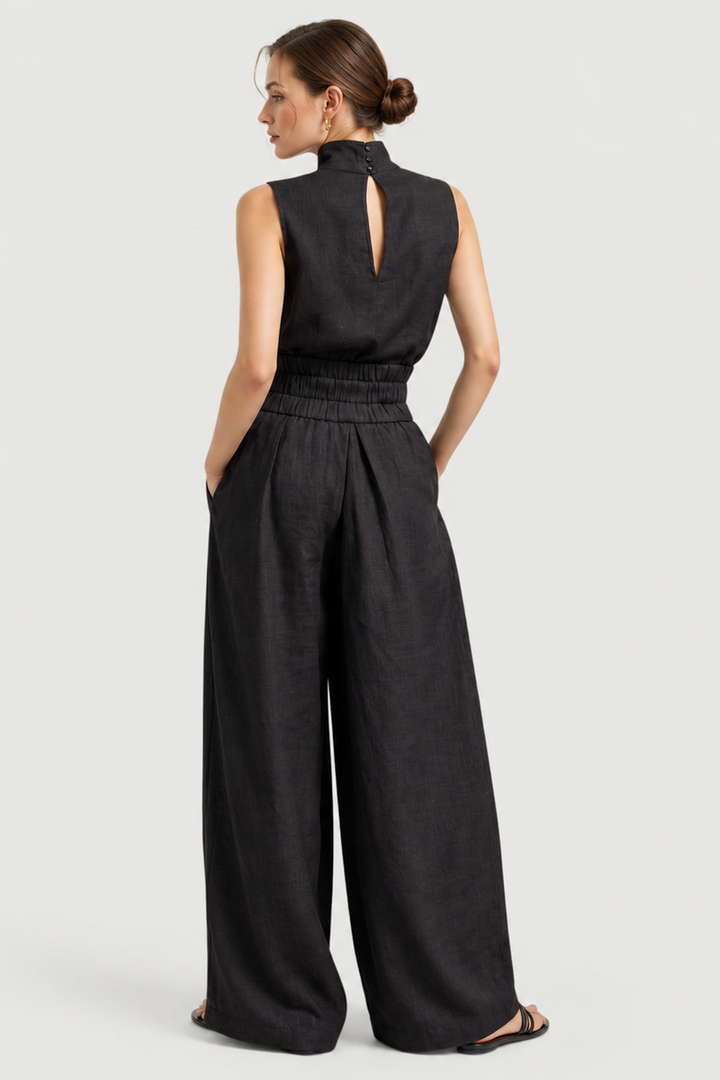 Ľuba | Completo casual con top senza maniche e pantaloni larghi