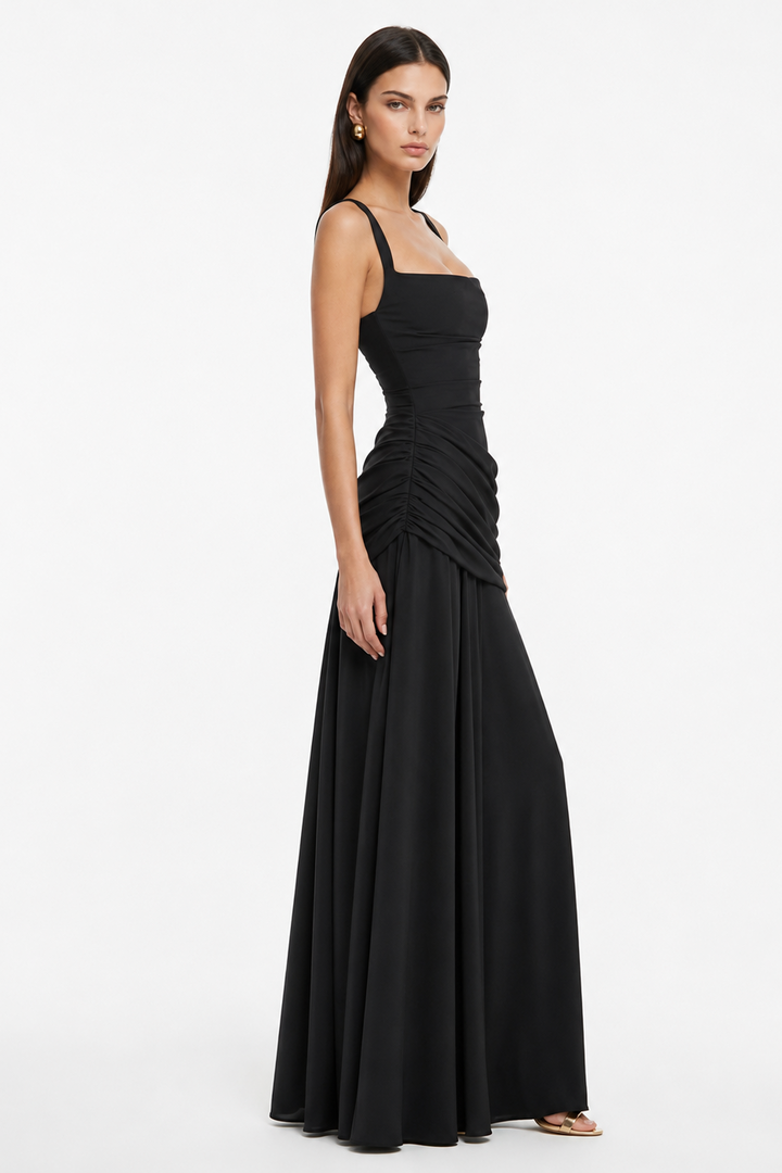 Vera | Maxi abito con scollatura quadrata arricciata