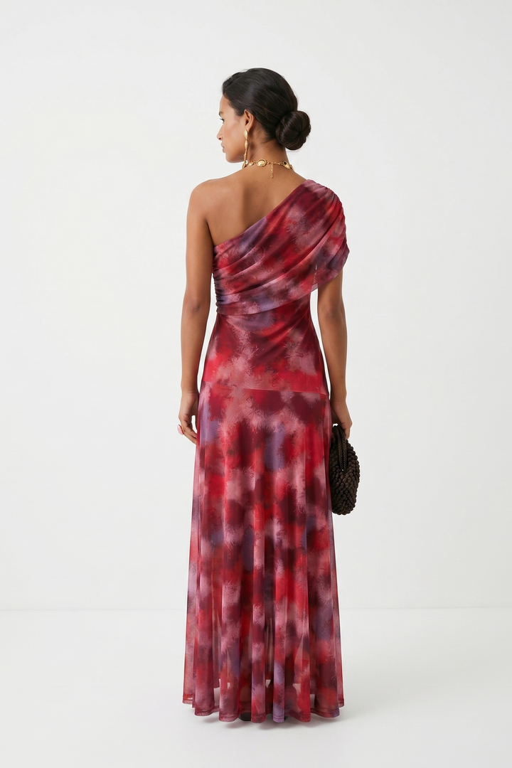 Sofia | Maxi abito con spalle scoperte e drappeggio