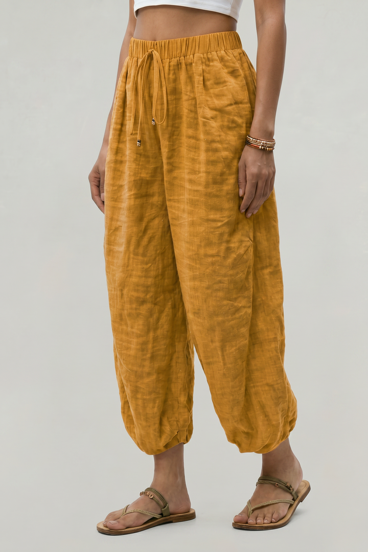 Pantaloni larghi da donna con vita alta