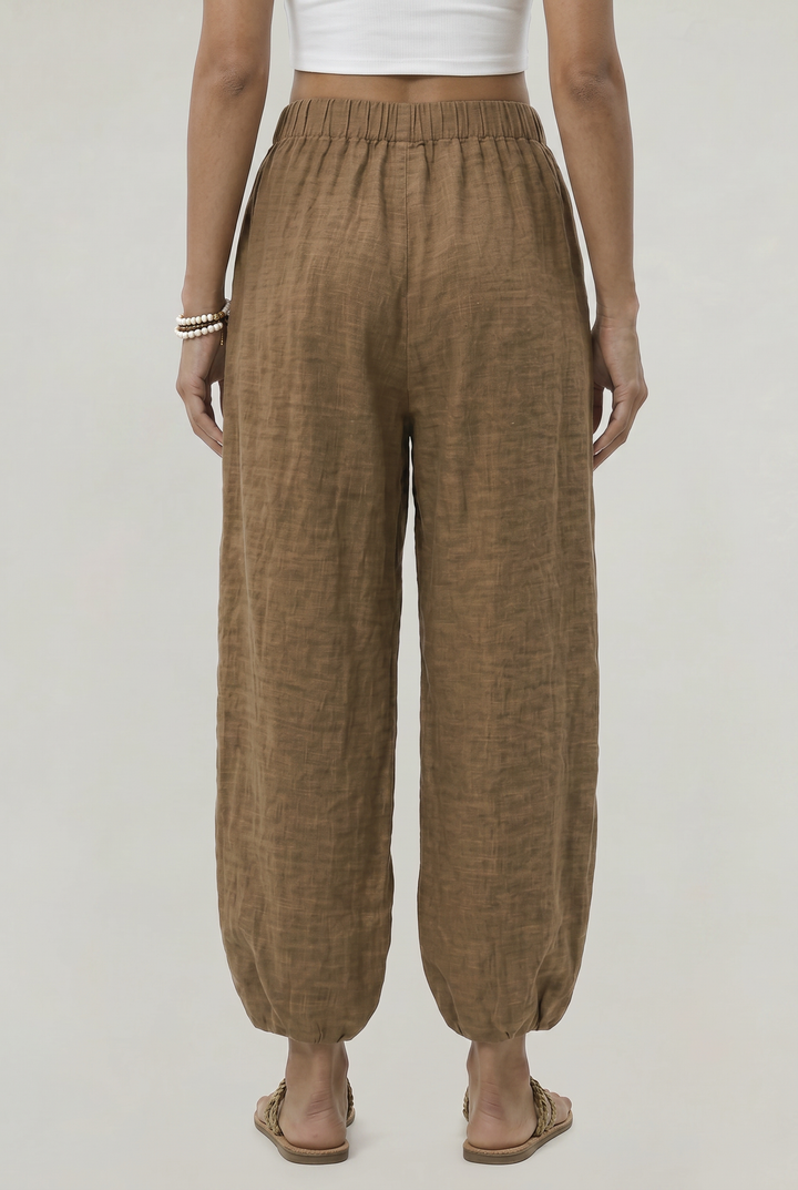 Pantaloni larghi da donna con vita alta
