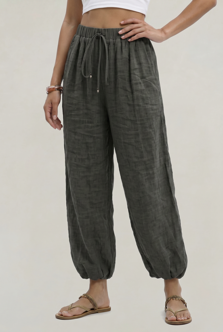 Pantaloni larghi da donna con vita alta