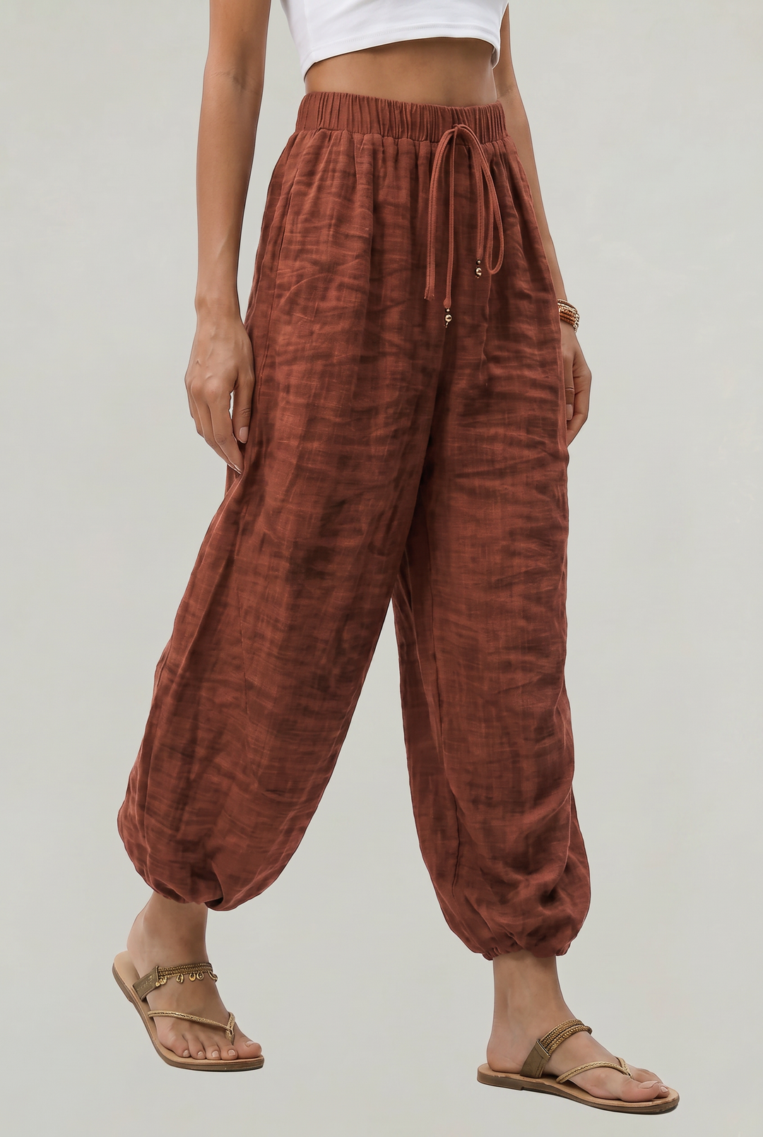 Pantaloni larghi da donna con vita alta