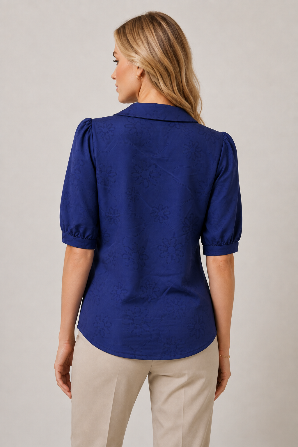 Blusa floreale con maniche 3/4