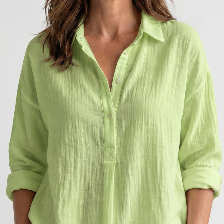 Camicia ampia con un aspetto leggero