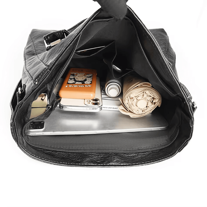 Borsa a tracolla liscia con forma spaziosa