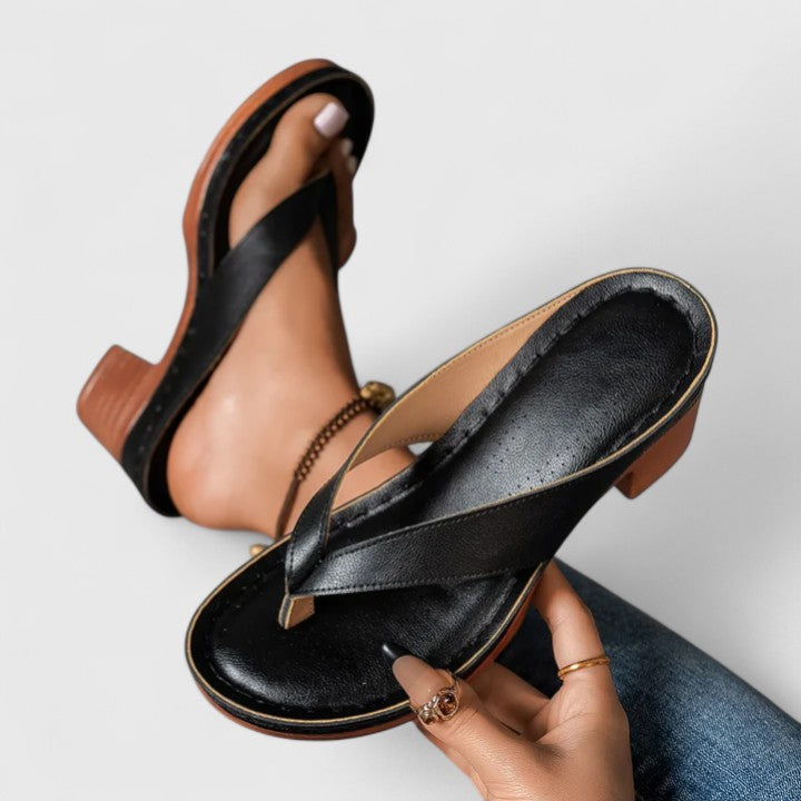 Eleganti décolleté con supporto