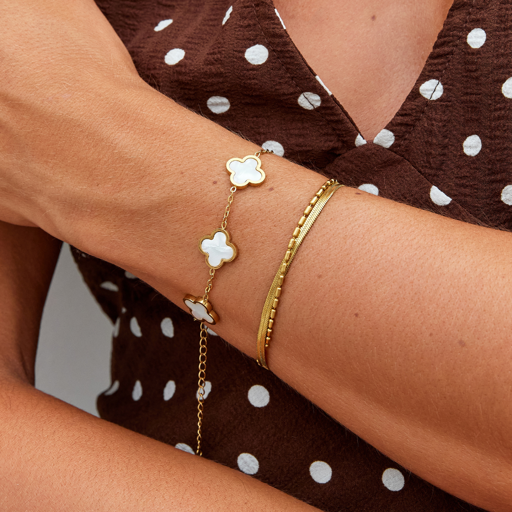 Bracciale con trifoglio bianco