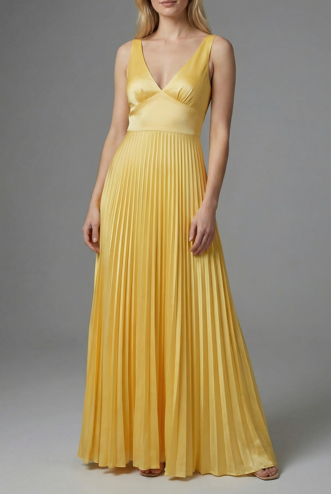 Brigita | Abito maxi plissettato giallo