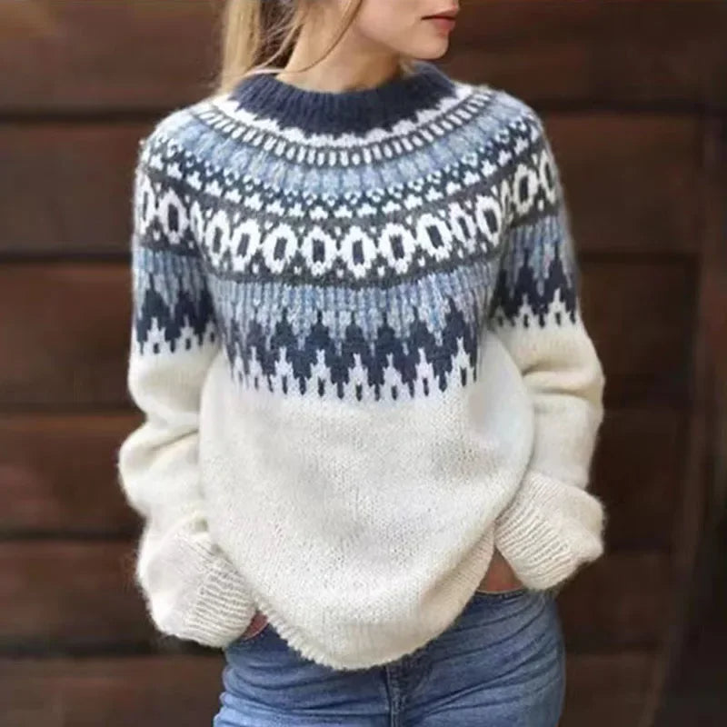Maglione intrecciato con un motivo multicolore e un aspetto artigianale