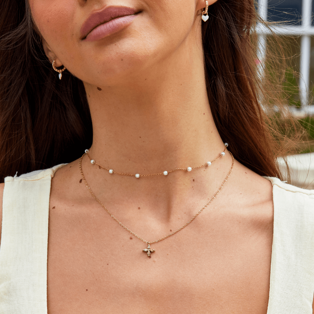 Collana Elowyn con petali lucidi