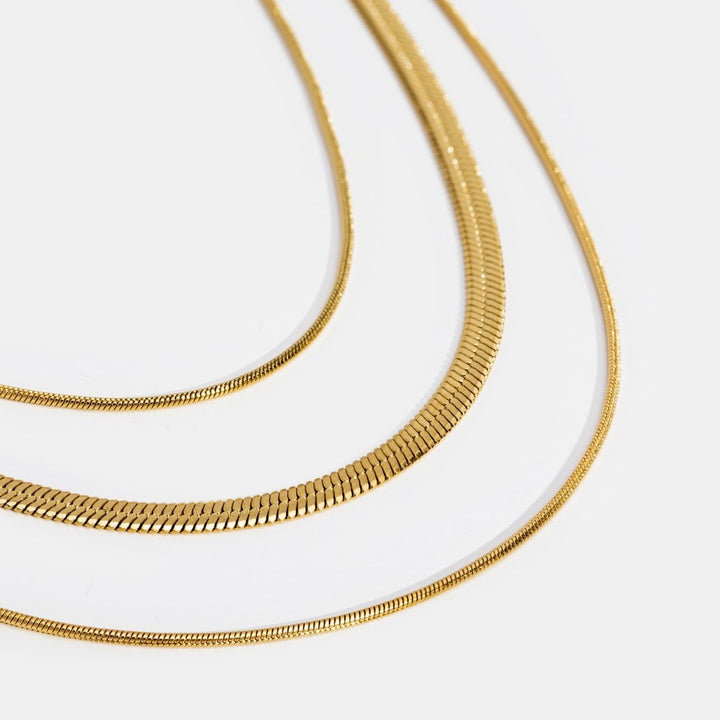 Collana multilivello dorata