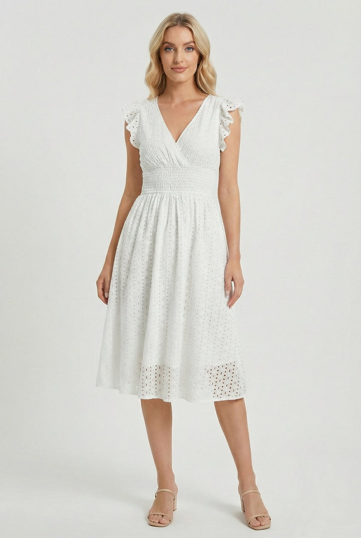 Natália | Abito midi con ricamo in stile Madeira e cintura arricciata