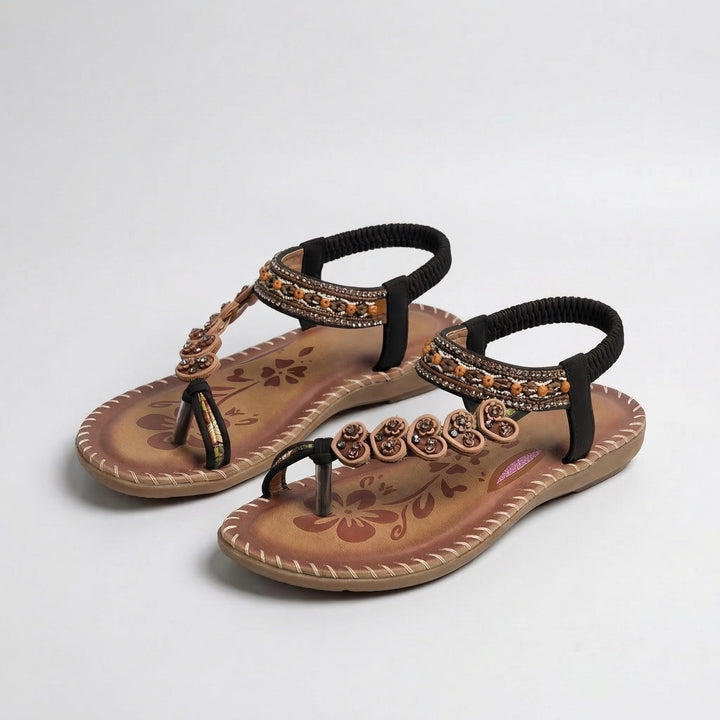 Sandali boho con cinturini decorativi