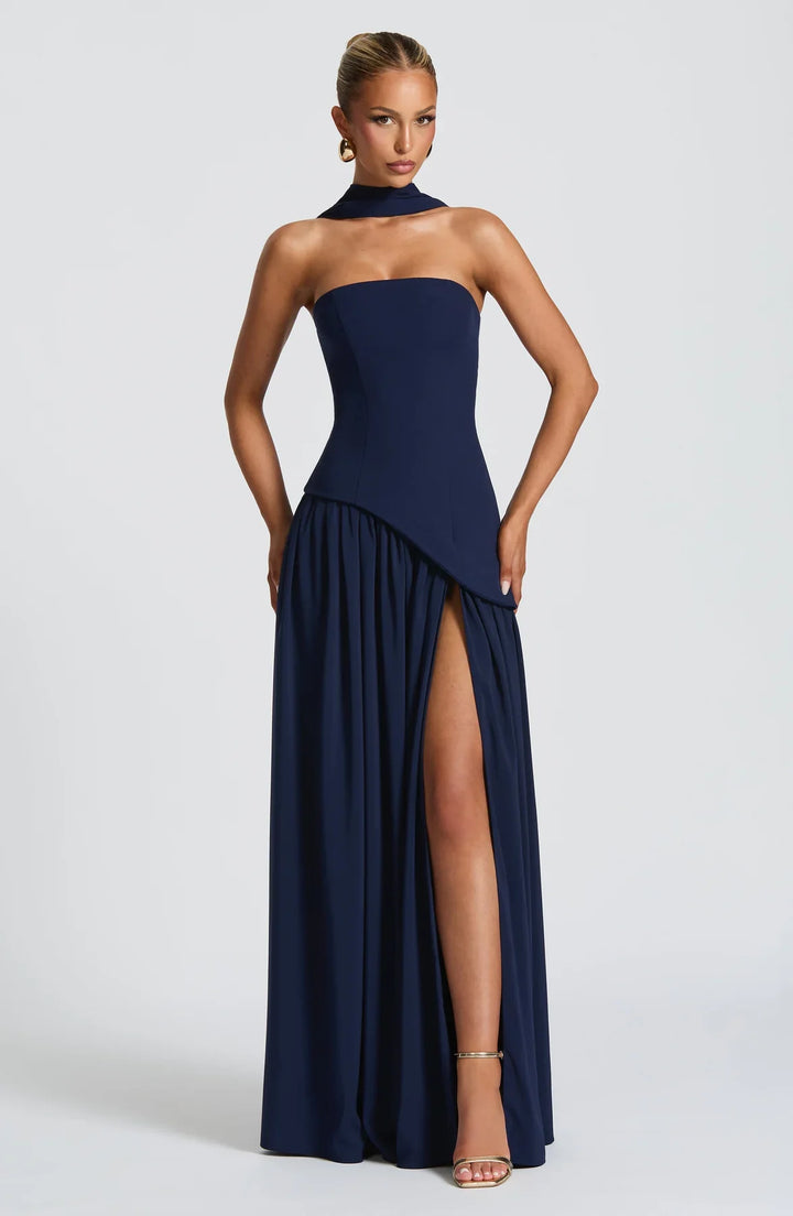 Regina | Maxi abito con spacco
