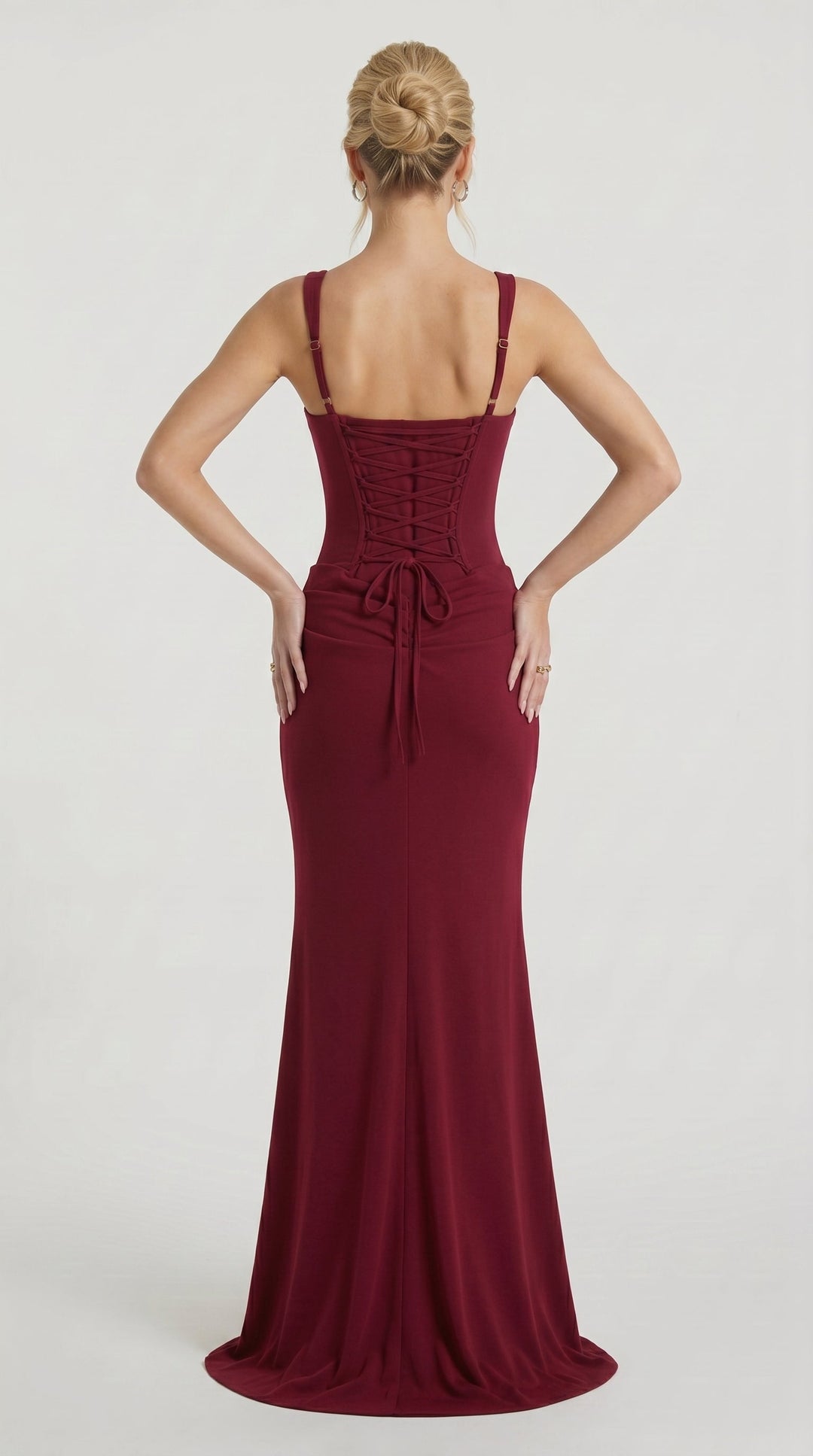 Zdenka | Abito maxi lucido con spalline regolabili