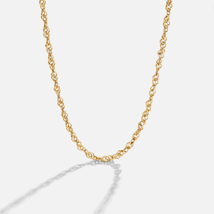 Collana a catena dorata Mila con dettaglio intrecciato