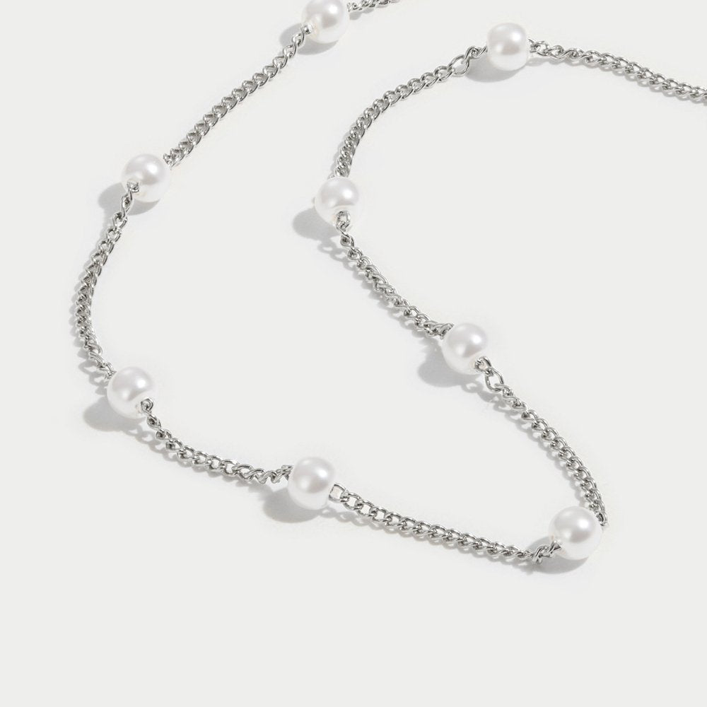Collana argento Nura con delicato dettaglio