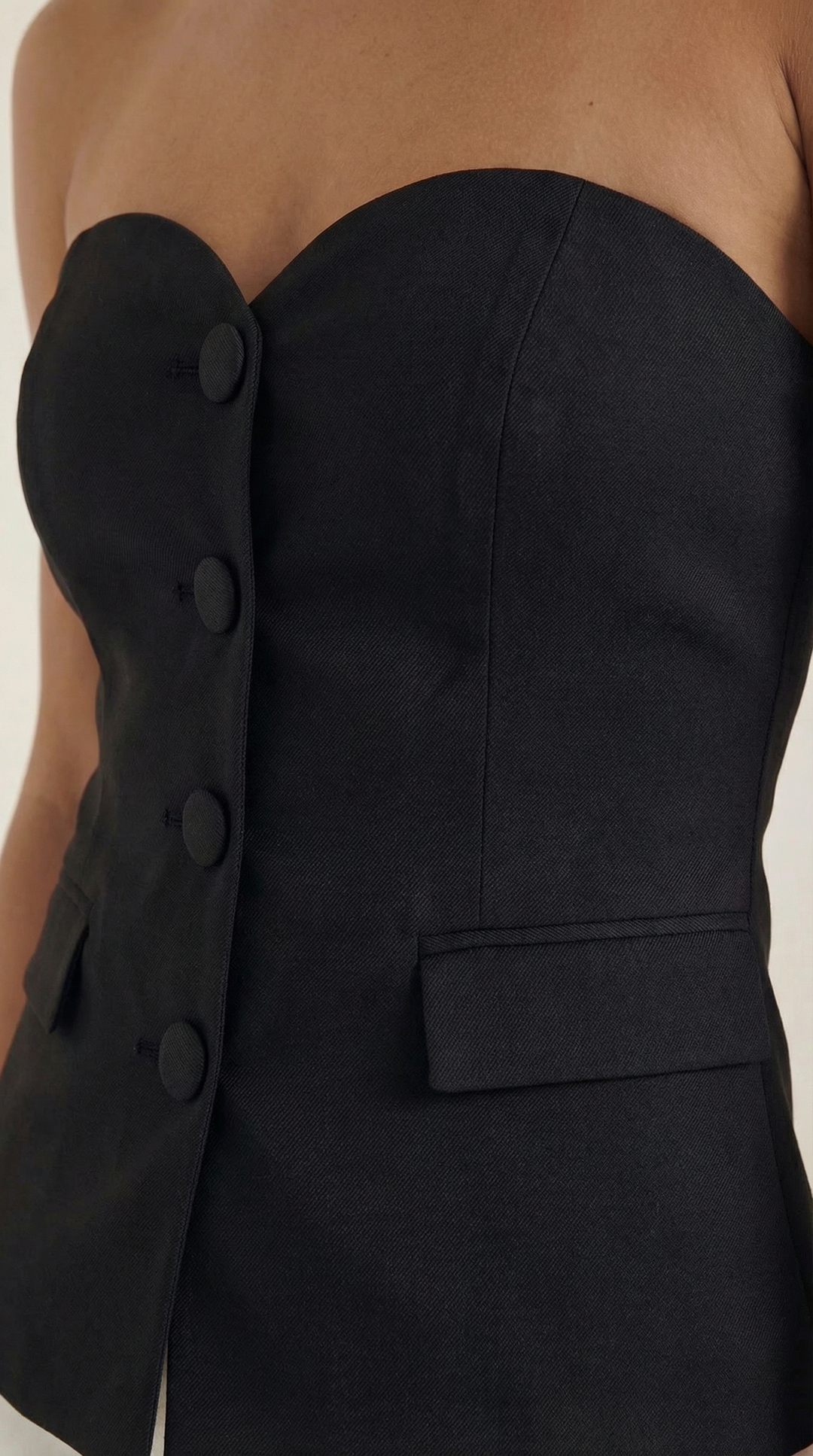 Hilda | Top in stile blazer senza spalline