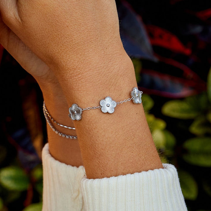 Bracciale argento con motivo di trifoglio