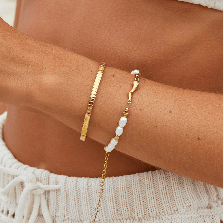 Bracciale rigido dorato Tara